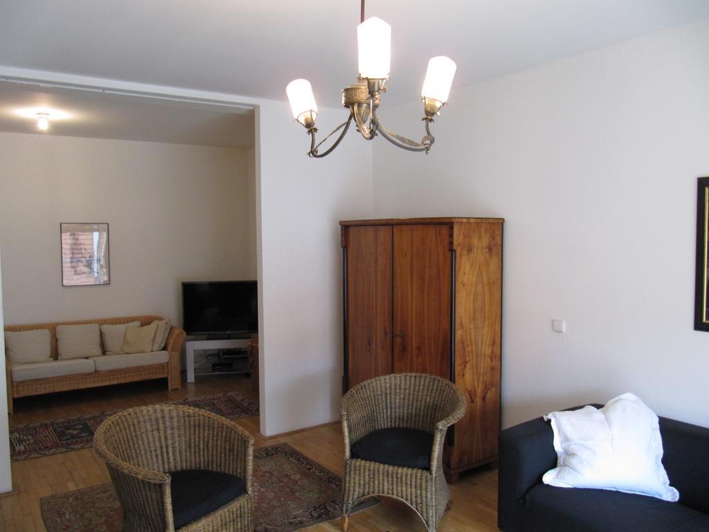 Apartman Old Centre - Rybarska Brana บราติสลาวา ภายนอก รูปภาพ